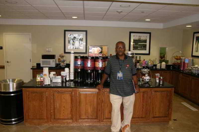 Hampton Inn & Suites Chesapeake-Square Mall Restaurant foto