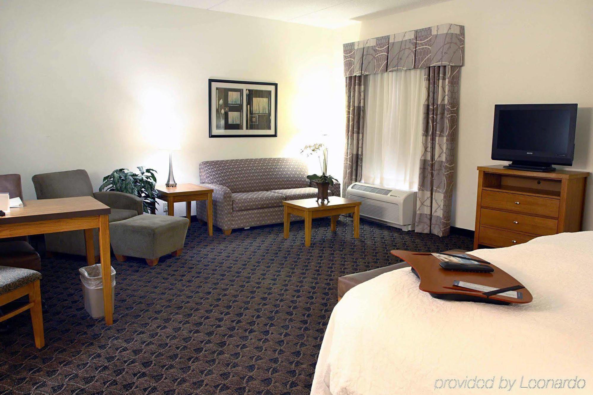 Hampton Inn & Suites Chesapeake-Square Mall Zimmer foto