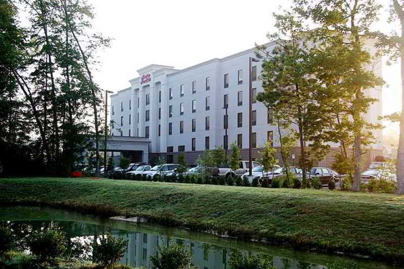 Hampton Inn & Suites Chesapeake-Square Mall Exterior foto